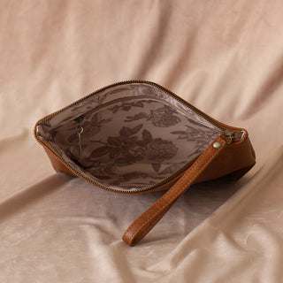 Azaria Doux Clutch