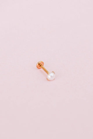 Pearl Flat Back Stud in Gold
