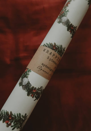 Set Of 3 Pieces Christmas Wreath white Wrapping Paper