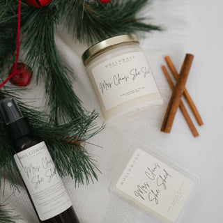 MRS. CLAUS' SHE SHED