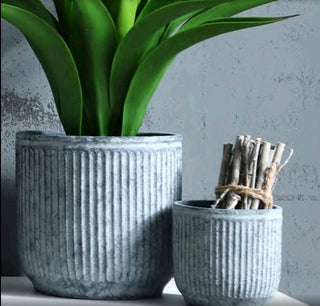 Textured Flower Pots, Set of 2