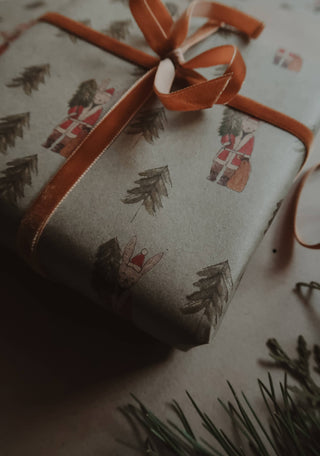 Set Of 3 Pieces Bunny with tree Kraft Wrapping Paper