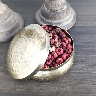 Dried Natural Pods